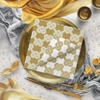 Kép 5/6 - papírszalvéta 33x33 cm 3 rétegű 20 db/csomag Szívek perecre formázva